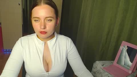 Kira online show from September 14, 6:31 pm