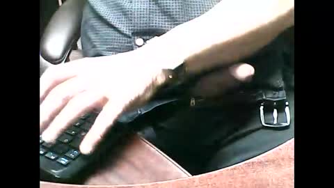 charmeur2672 online show from September 18, 11:03 am