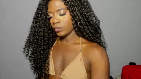 Snapshot of charykataleiyha chatting on December 19, 3:51 am chary kataleiyha online show from December 19, 3:51 am