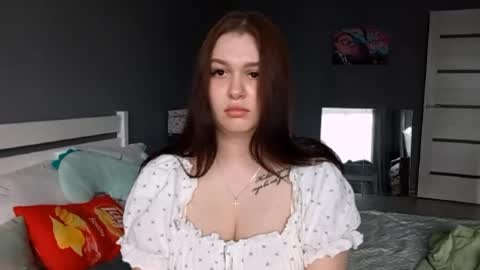 Emma online show from June 7, 12:10 pm