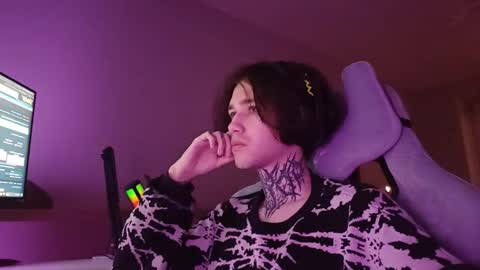 Ryan online show from December 20, 2:07 am