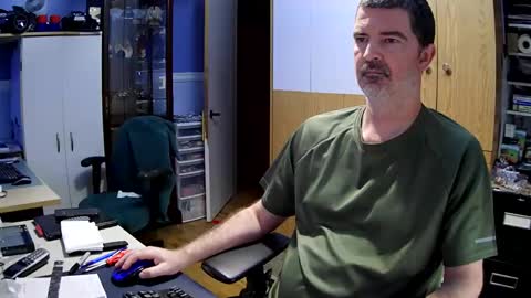 wanaBeYourToy online show from December 23, 11:57 am