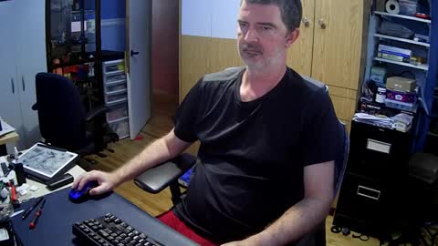 wanaBeYourToy online show from October 2, 6:28 pm