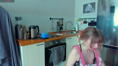 Betty online show from May 10, 5:58 am
