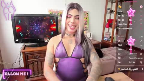 Snapshot of chaturmodels chatting on February 22, 3:58 pm Sophie online show from February 22, 3:58 pm