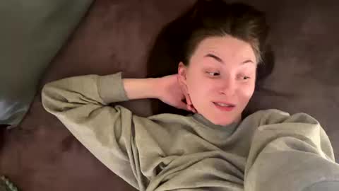 Bri online show from October 13, 1:07 am