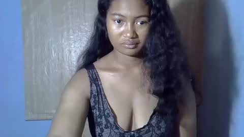 Angel online show from November 17, 7:00 am