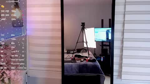 chelsea_bolton_ online show from March 6, 12:26 pm