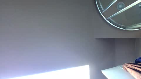 chenovich online show from February 12, 3:16 pm