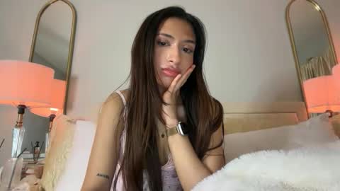 cherliecarmen online show from April 3, 7:37 am