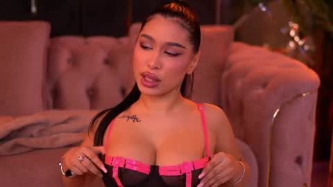 Cherry online show from April 3, 6:04 pm