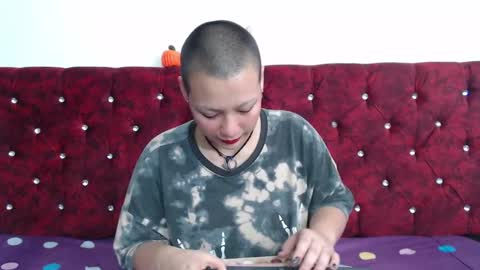 Cherry online show from November 7, 12:18 pm