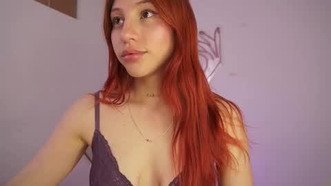 Holly online show from March 3, 10:52 pm
