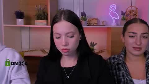 cherry nya online show from November 4, 1:12 pm