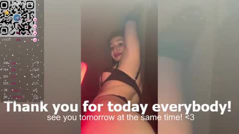 Vanessa Ray  STREAMING TIME everyday of the week  -  German time. except Saturday online show from February 12, 3:49 pm