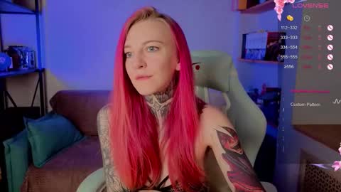 Roxy online show from October 12, 8:43 pm