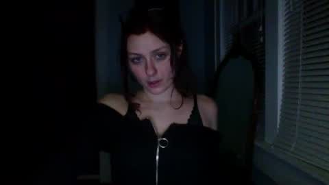 Snapshot of cherryblushxo chatting on February 19, 3:50 am cherryblushxo online show from February 19, 3:50 am