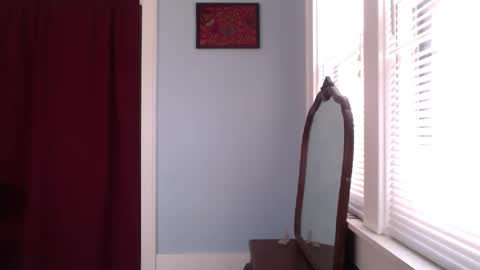 Snapshot of cherryblushxo chatting on March 6, 5:43 pm cherryblushxo online show from March 6, 5:43 pm