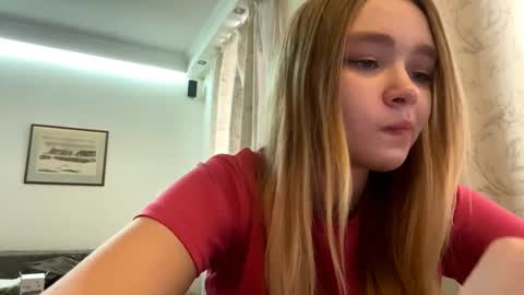 Lei online show from March 29, 12:29 pm