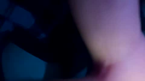 cherryspit99 online show from December 27, 7:57 pm