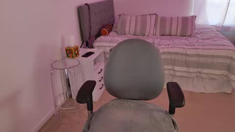 Cheravona   CherryVonFairy online show from November 4, 9:16 pm