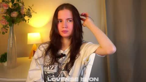 Leia online show from November 30, 2:18 am