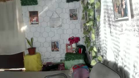 chescahotxxxl online show from October 5, 11:56 pm