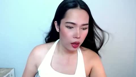 cheska online show from April 18, 3:08 am