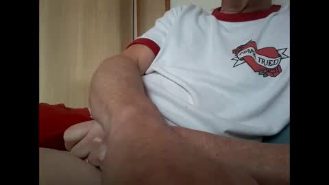 Snapshot of chevy69 chatting on February 24, 9:53 am chevy69 online show from February 24, 9:53 am