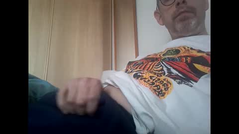 Snapshot of chevy69 chatting on February 27, 9:29 am chevy69 online show from February 27, 9:29 am
