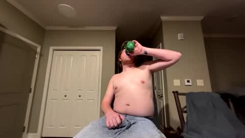 chevycamaro1978 online show from December 14, 4:34 am