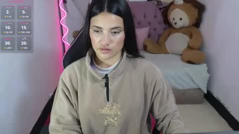 Chiara  online show from November 2, 2:22 am