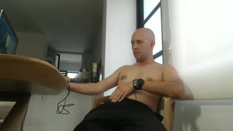 chicolatino42 online show from September 23, 12:54 pm