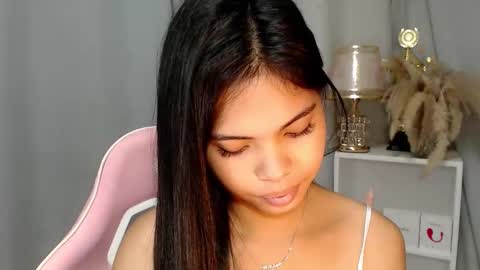 CRISTINE3. online show from May 21, 2:07 am