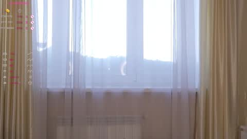 Nicole online show from February 6, 6:17 am