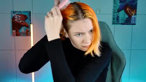 Bella online show from November 21, 9:40 am