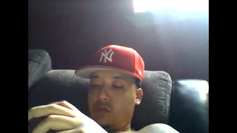 CHINO online show from March 8, 4:00 pm