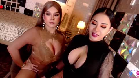 Franching Lee online show from November 5, 8:33 pm