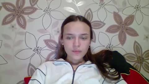 chloe45673 online show from May 19, 7:32 pm