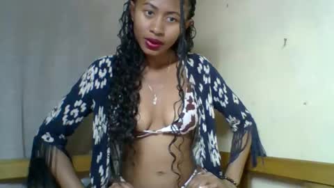 Snapshot of chloe9794 chatting on September 12, 2:30 pm chloe9794 online show from September 12, 2:30 pm