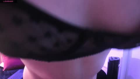 chloe_bluee_ online show from February 26, 11:46 am