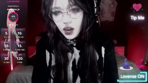 chloe_crystall_killer online show from October 6, 8:21 am