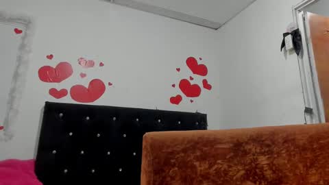 Snapshot of chloe_evanx_ chatting on February 28, 7:56 pm Chloe Evanx  online show from February 28, 7:56 pm