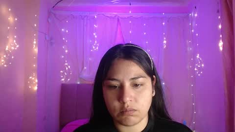 chloe_smith5 online show from October 6, 1:07 pm