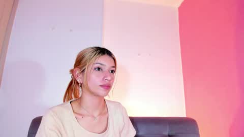 Chloe Miller  online show from September 25, 3:24 am