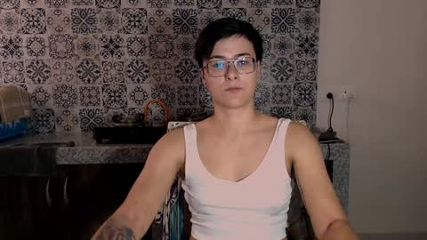 Eva and Sandra online show from February 5, 10:19 am