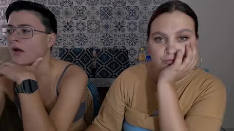 Eva and Sandra online show from March 3, 6:59 am