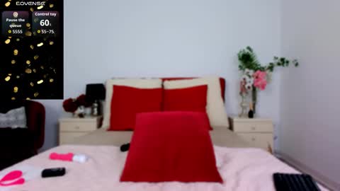 Snapshot of chloecheryy chatting on September 12, 6:26 am Chloe online show from September 12, 6:26 am