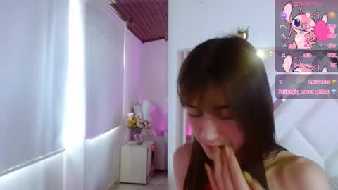 Chloe online show from December 13, 7:53 pm