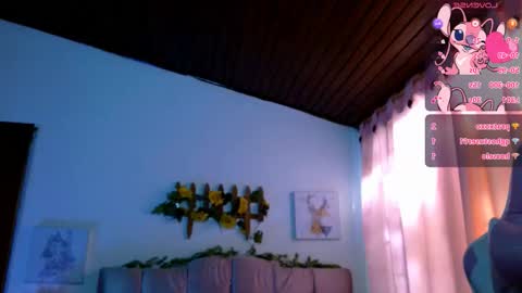 Chloe online show from January 8, 8:47 pm